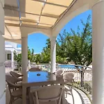Ekin Φετιγιέ