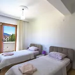 Ekin Φετιγιέ
