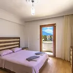 Ekin Βίλα Φετιγιέ